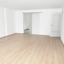 Reißiger Str. 83, Wohnung 5 ~~~ Balkon, Bad mit Wanne und Dusche, Duschbad, Abstellraum im Treppenhaus, Abstellfläche im Spitzboden - Photo 1