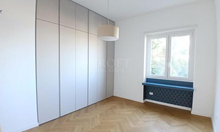 Monteverde Vecchio:Attic- Renovated, excellently located 2 bedroom 2 baths, spacious double living-dining,Bright, Terrace #2420 - Photo 3