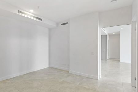 Level 4, Unit 411/15 Aqua Street, Newport. - Photo 3