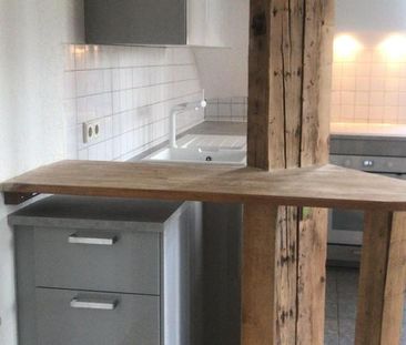 Schöne 3 Zimmer Wohnung am Stadtzentrum mit Aufzug - Photo 4