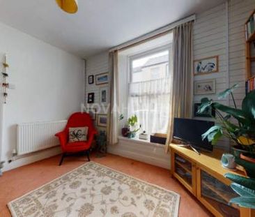 1 bedroom property to rent in Plymouth - Photo 1