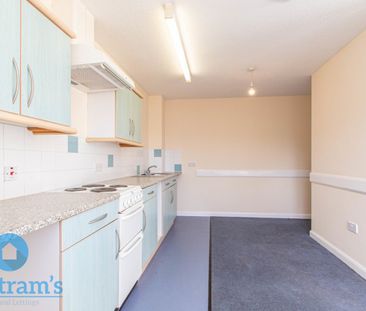 1 bed Apartment for Rent - Photo 5
