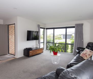 Marshland, 3 bedrooms - Photo 1