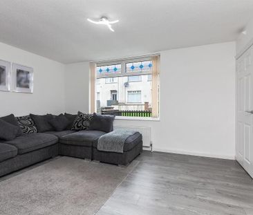 4 Clareville Avenue, Ballyclare, BT39 9DN - Photo 1