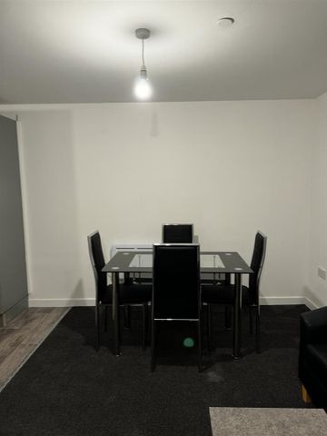 Apt 38 – King Street, Wrexham - Photo 3