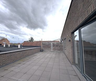 Appartement met 2 slpk + ruim zongericht terras - Photo 3