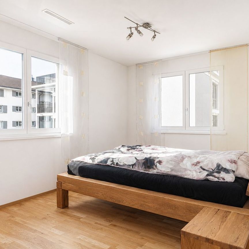 4.5 Zimmer, 132 m², 2. Stock - Foto 1