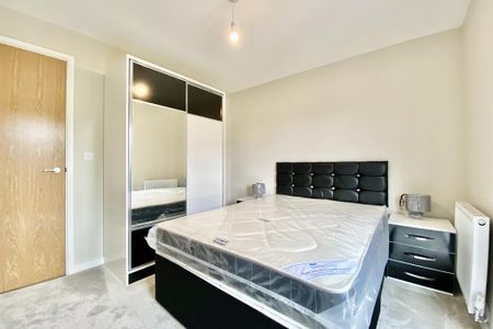 2 bedroom apartment to rent - Photo 5