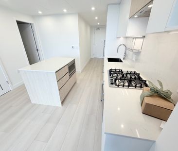 Stunning View. Brand New One Bedroom in Convenient Surrey Central b... - Photo 5