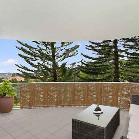 FULLY FURNISHED APARTMENT IN THE HEART OF VARSITY - Photo 3