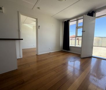 Modern 1-Bedroom Flat in Prime Albion Location - Photo 5