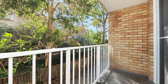 One Bedroom Apartment in Convenient Location - Photo 3