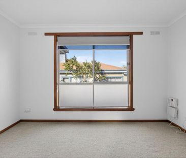 Comfortable sunny 2-Bedroom Unit - Photo 4