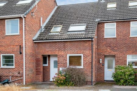 St. Mary's Close, Loughborough - Photo 2