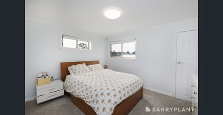 Beautifully Bright Townhouse in the Heart of Braybrook - Photo 5