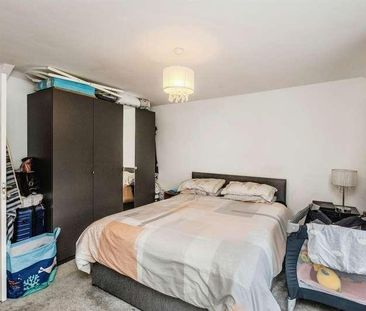 Dinas Street, Plasmarl, Swansea, SA6 - Photo 5