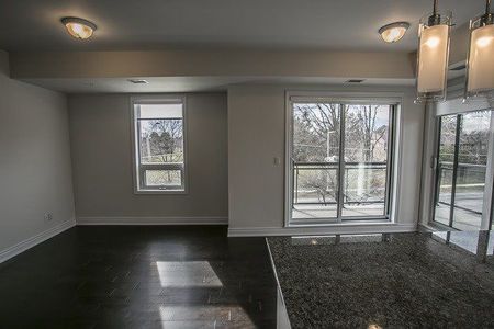 For Lease - 3170 Erin Mills Parkway Unit# 310, Mississauga, Ontario - Photo 4