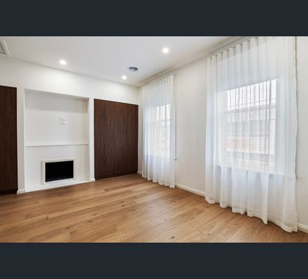 Upper Floor/297 Sydney Road, Brunswick, Vic 3056 - Photo 3