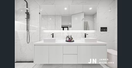 Effortless Port Melbourne Living in a Stylish Three-Bedroom Home - Photo 3