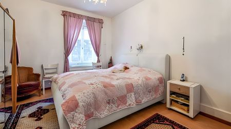 PROVISIONAL RENTAL: FLEXIBLE SOLUTION FOR HOUSING OR OFFICE IN ZURICH ALTSTETTEN - Photo 4