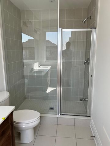 For Lease - 1235 Rexton Drive, Oshawa, Ontario - Photo 2