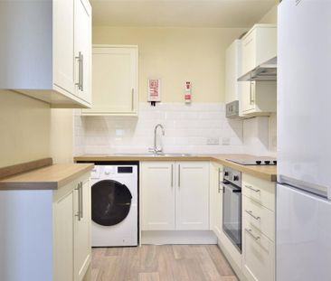 1 bedroom apartment to rent - Photo 5