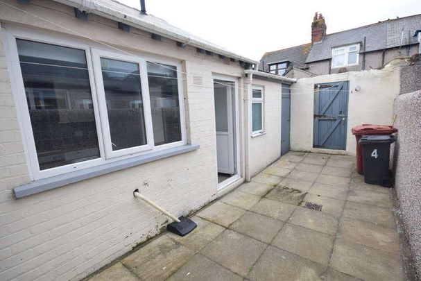 Hogue Street, Barrow-in-furness, LA14 - Photo 1