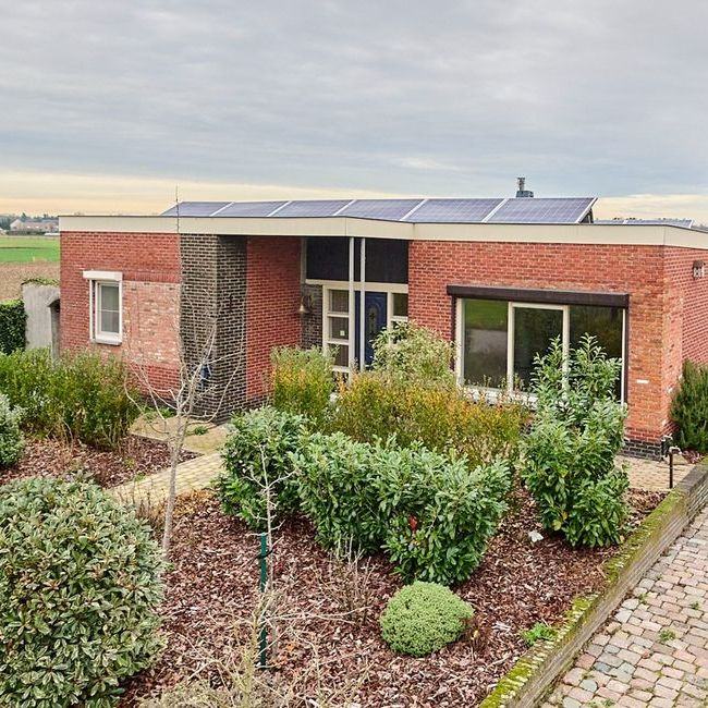 Woning te huur in Lommel voor € 1.350 met 2 slaapkamers - Photo 1