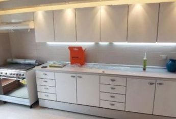 Attic-Cassia: 250mq. Top floor in addition to 250mq. of panoramic terraces. Spacious living, dining, 5 bedrooms, 3 baths, maid’s room, 3 panoramic terraces, parking, silent,. Located at begining of Cassia, near Schools. Ref 160