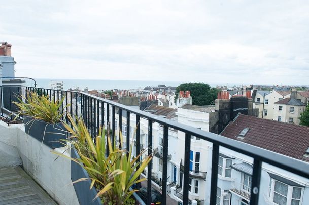 5 Bed Terraced House, Norfolk Road, BN1 - Photo 1