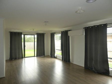 MODERN HOME IN SHANNON WATERS - Photo 3