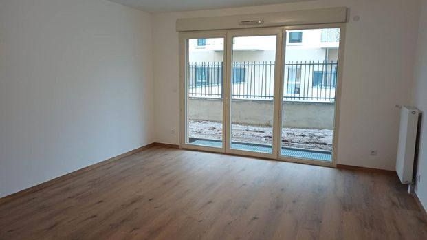 location Appartement T3 DE 62.7m² À AMIENS - Photo 1