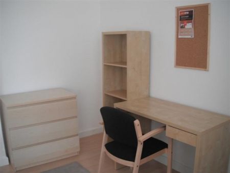 Four bed student house Quinton Road Harborne Birmingham - Photo 4