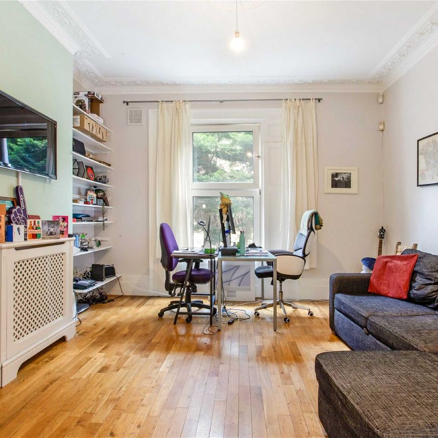 Loughborough Road, Loughborough Junction, SW9, London - Photo 1