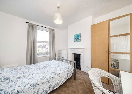 Links Road, SW17 9ED, London - Photo 2