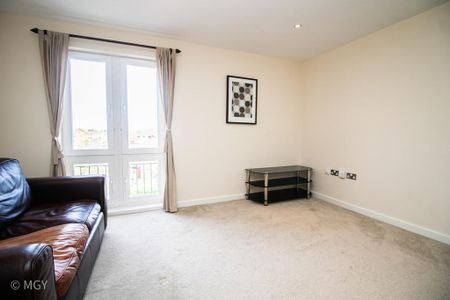 2 bedroom apartment to rent - Photo 3