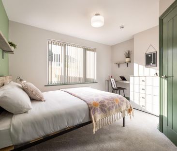 1 bedroom in a house share to rent - Photo 4