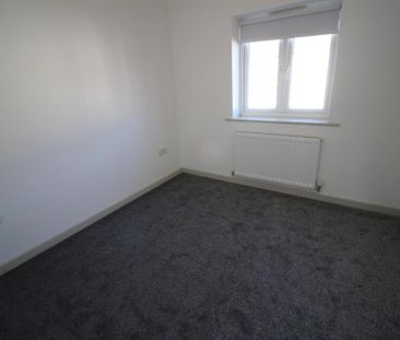 2 bedroom townhouse to rent - Photo 1