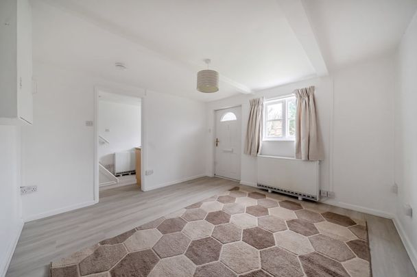 1 bedroom end of terrace house to rent - Photo 1