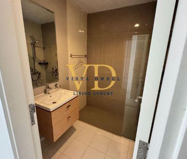 3BR+M | BIG LAYOUT | MID UNIT - Photo 2