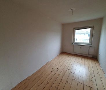 Schöne Single-Wohnung mit echten Holzdielen - zentral in Grevenbroich-Mitte - Photo 1