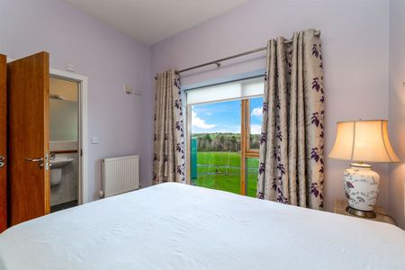 Rosanule Phoenix Park Racecourse, Castleknock, Dublin 15 - Photo 2