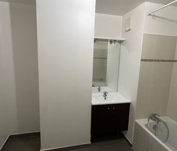 Location Appartement 3 pièces 59m² - Photo 6