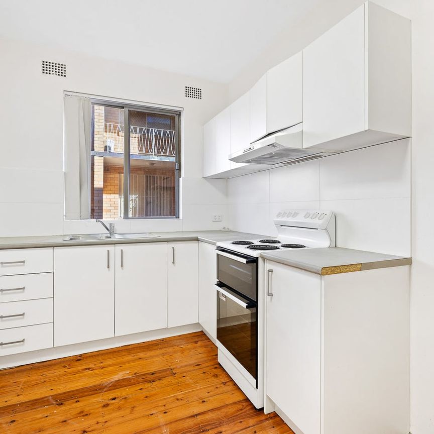 Convenient Two-Bedroom Apartment with Balcony and Parking in Wiley Park - Photo 1
