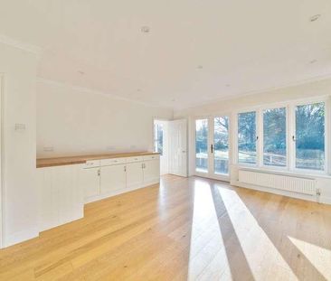 Knowl Hill, Woking, GU22 - Photo 3