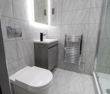 1 bedroom in a house share to rent - Photo 5