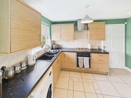 Brodie Gardens, Baiileston, G69 - Photo 3