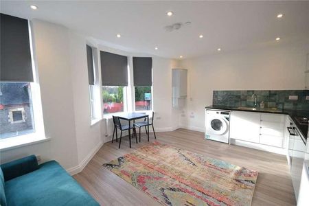 Colum Road, Cathays, Cardiff, CF10 - Photo 2