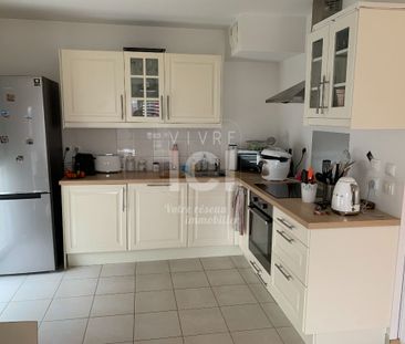 Location Appartement 3 pièces 65m² - Photo 2