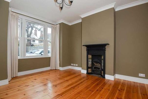 Alton Road, Richmond, TW9 - Photo 1